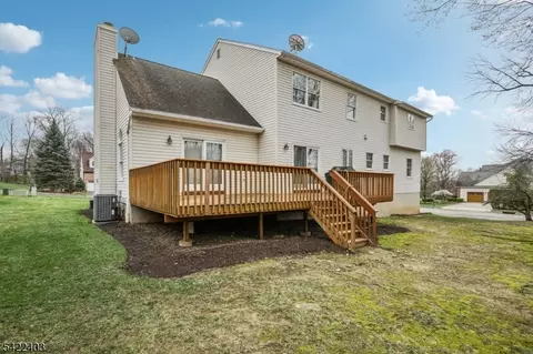 1 Jenny Ln, Wayne, NJ 07470 photo 29