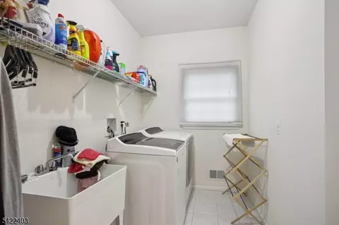 1 Jenny Ln, Wayne, NJ 07470 photo 27