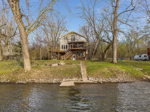 Other - 9 Riveredge Ln, Phillipsburg, NJ 08865 photo 1 of 14