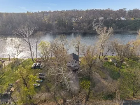 9 Riveredge Ln, Phillipsburg, NJ 08865 photo 48