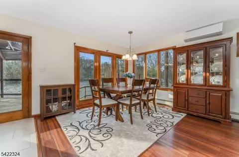 Dining - 9 Riveredge Ln, Phillipsburg, NJ 08865 photo 2 of 2