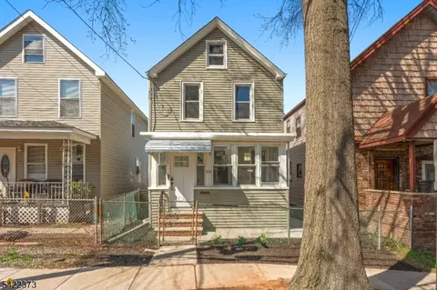 272 Burgess Pl, Clifton, NJ 07011