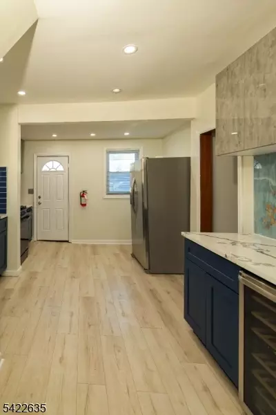 1149 Margaret St, Teaneck, NJ 07666