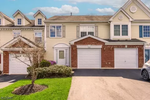 504 Reading Cir, Bridgewater, NJ 08807
