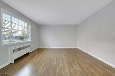 4 Troy Dr # A, Springfield, NJ 07081 photo 2