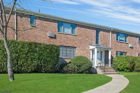 4 Troy Dr # A, Springfield, NJ 07081 photo 17