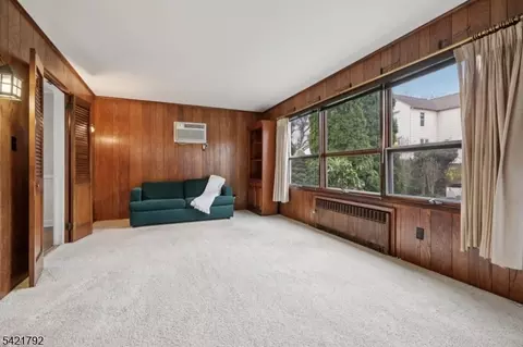 401 Walnut St, Nutley, NJ 07110 photo 10