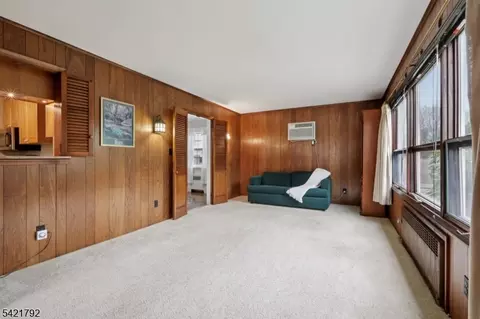 401 Walnut St, Nutley, NJ 07110 photo 9