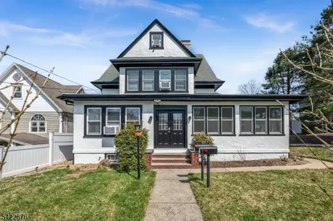 56 S Mountain Ave, Cedar Grove, NJ 07009