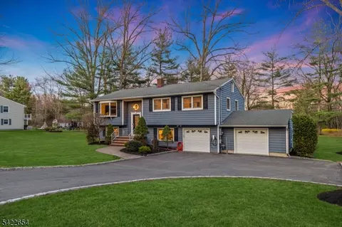209 Northfield Rd, Millington, NJ 07946