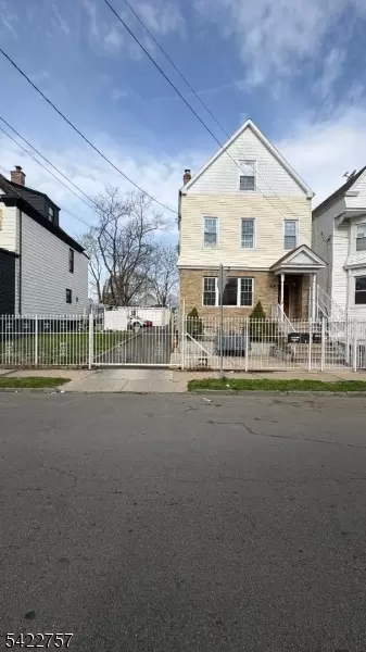 87 Ellis Ave, Irvington, NJ 07111