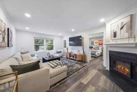 19 Heritage Dr # C, Chatham Twp, NJ 07928