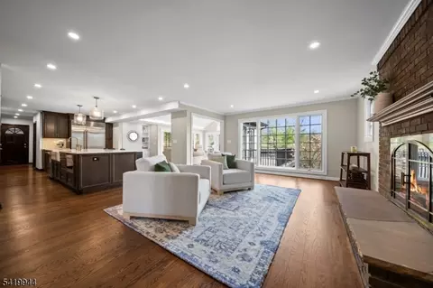 6 Jonathan Smith Rd, Morristown, NJ 07960 photo 8