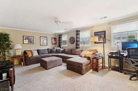 64 Hampton Dr, Berkeley Heights, NJ 07922 photo 6