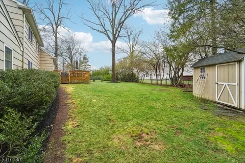 64 Hampton Dr, Berkeley Heights, NJ 07922 photo 29