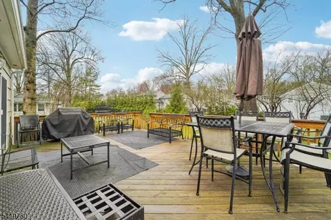 64 Hampton Dr, Berkeley Heights, NJ 07922 photo 26