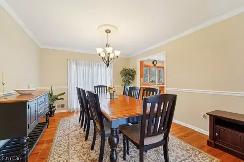 64 Hampton Dr, Berkeley Heights, NJ 07922 photo 11
