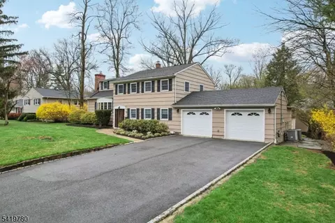 64 Hampton Dr, Berkeley Heights, NJ 07922 photo 30