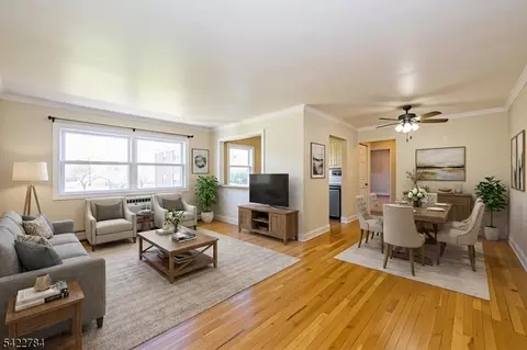 25 Hinchman Ave #1A, Wayne, NJ 07470