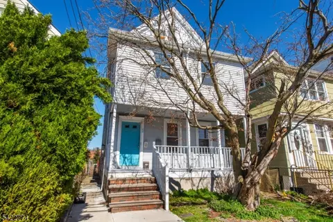 24 Pleasant Ave, Clifton, NJ 07013