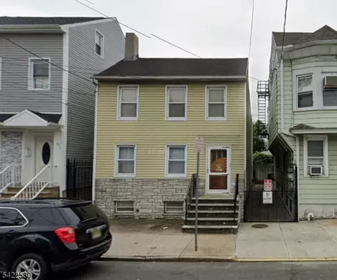 268 Walnut St, Newark, NJ 07105