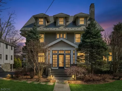 108 Maplewood Ave, Maplewood, NJ 07040