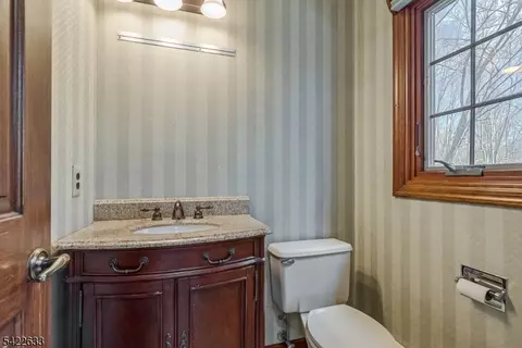 5 Darnay Rd, Morristown, NJ 07960 photo 18