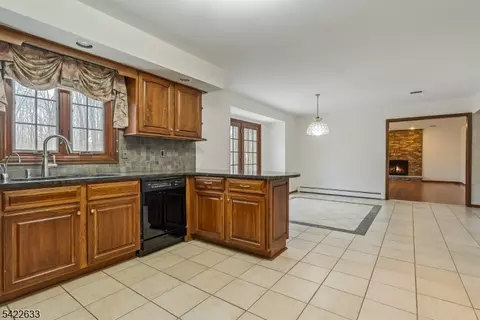 5 Darnay Rd, Morristown, NJ 07960 photo 11
