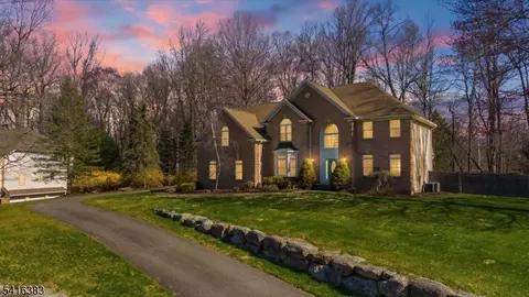 3 Faith Ann Way, Sparta, NJ 07871