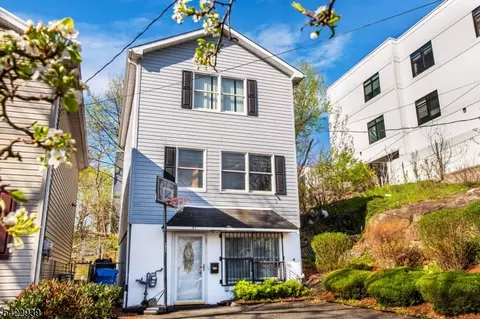 67-69 Cliff St, Paterson, NJ 07522