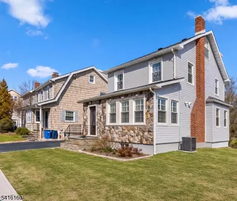 72 Valley Way, West Orange, NJ 07052