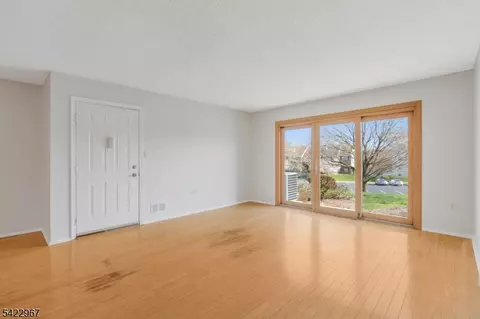 150 Woodward Ln, Basking Ridge, NJ 07920