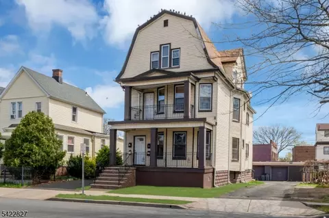 202 Sanford St, East Orange, NJ 07018