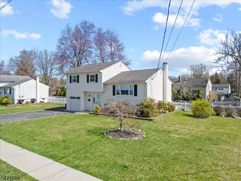 44 Francine Ave, West Caldwell, NJ 07006