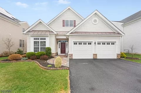 56 Drake Way, Flanders, NJ 07836