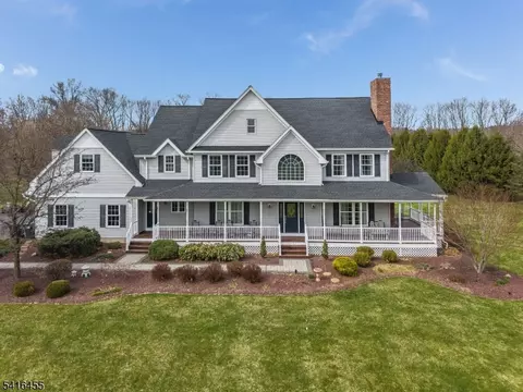 7 Newell Rd, Flemington, NJ 08822