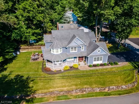 44 Forest Ter, Wayne, NJ 07470