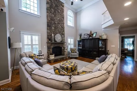 44 Forest Ter, Wayne, NJ 07470 photo 9