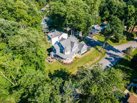 View/Area - 44 Forest Ter, Wayne, NJ 07470 photo 2 of 3