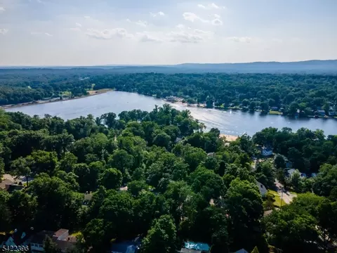 44 Forest Ter, Wayne, NJ 07470 photo 30