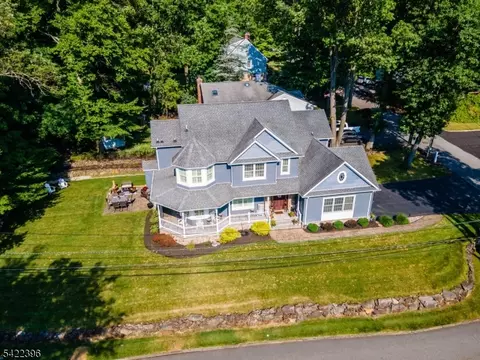 44 Forest Ter, Wayne, NJ 07470
