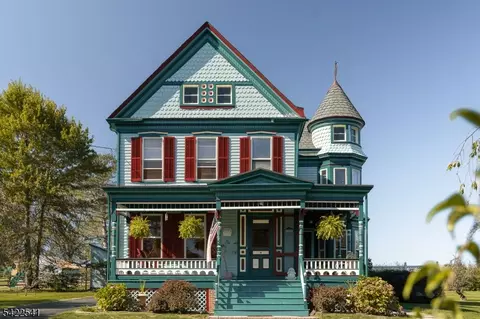 25 Old Turnpike Rd, Oldwick, NJ 08858