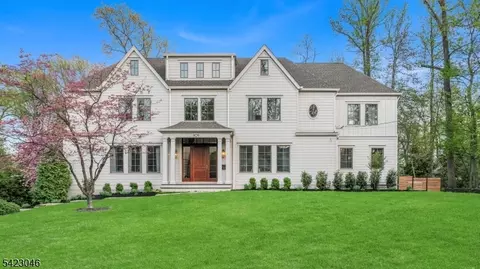 909 Wyandotte Trl, Westfield, NJ 07090