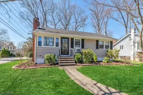 48 Oliver Pl, Ringwood, NJ 07456