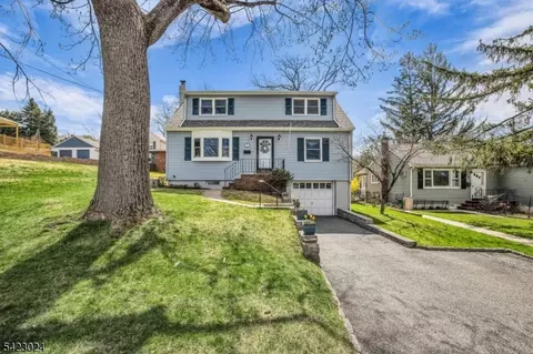 77 S Mountain Ave, Cedar Grove, NJ 07009