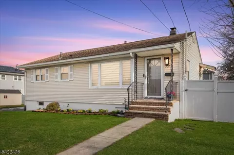 707 Kingston Ave, Kenilworth, NJ 07033
