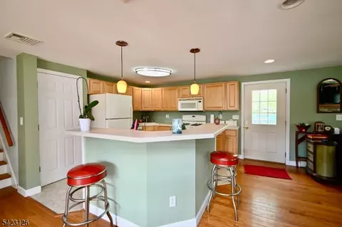 43 Newton Rd, Wayne, NJ 07470 photo 7