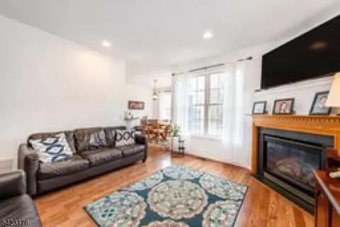 168 Levinberg Ln, Wayne, NJ 07470 photo 15
