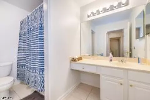 168 Levinberg Ln, Wayne, NJ 07470 photo 17