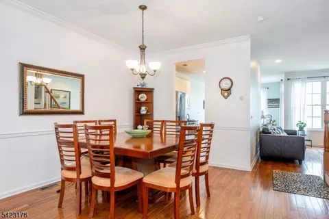 168 Levinberg Ln, Wayne, NJ 07470 photo 8